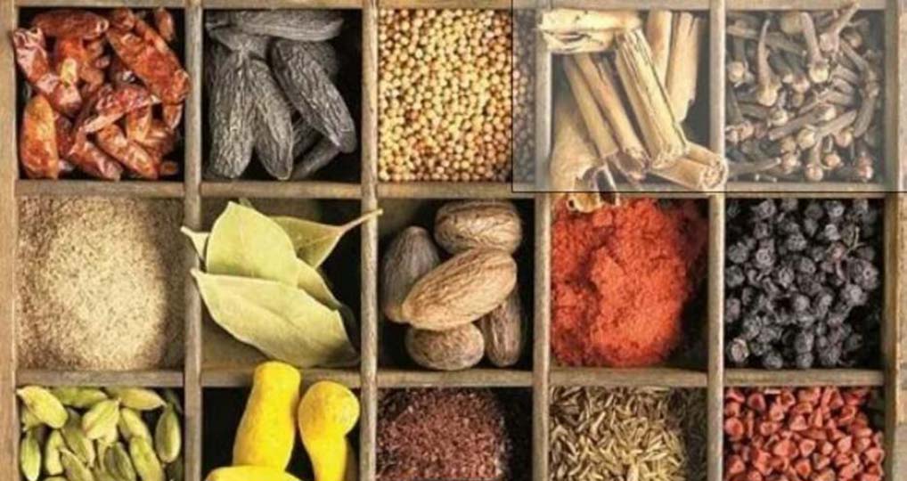 Black Pepper Whole